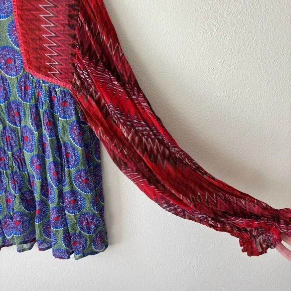 Bl-nk London Miranda Peasant Blouse Red & Green Medallion Anthropologie Size XS - Picture 3 of 7